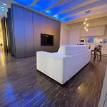 Welcome Traveller Atmosphere Апартаменты
